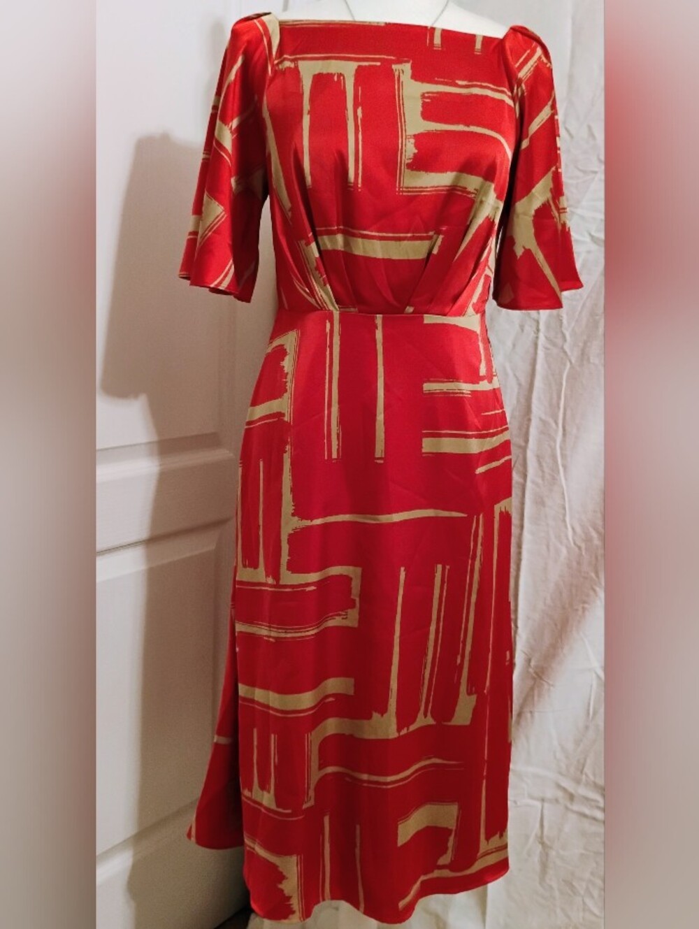 🍿Red Silk-like BR Dress, 2 - Picture 5 of 7